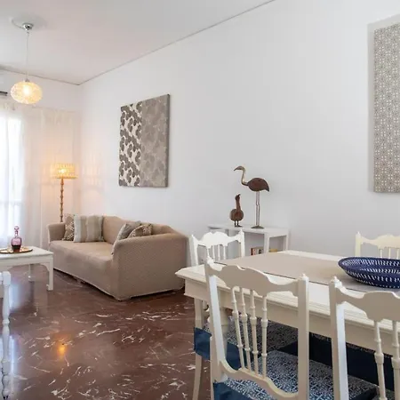 Aretis Apartment- At The Foothills Of The Castle Apartment Naxos City